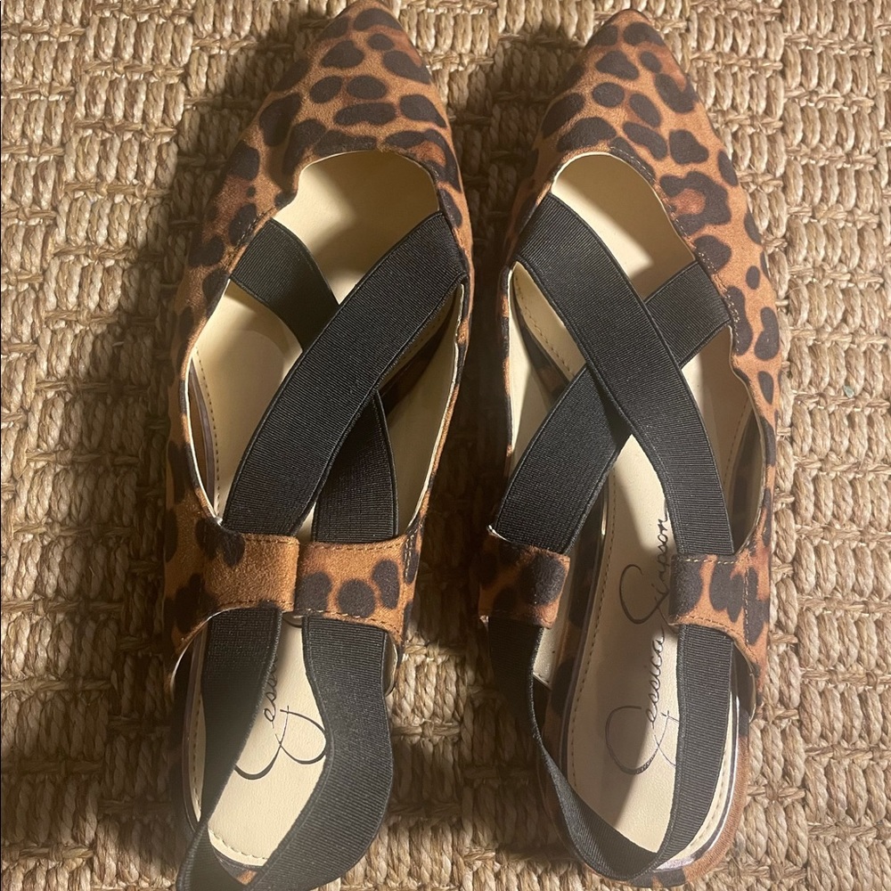 NWOT J Simpson Ballet Flats